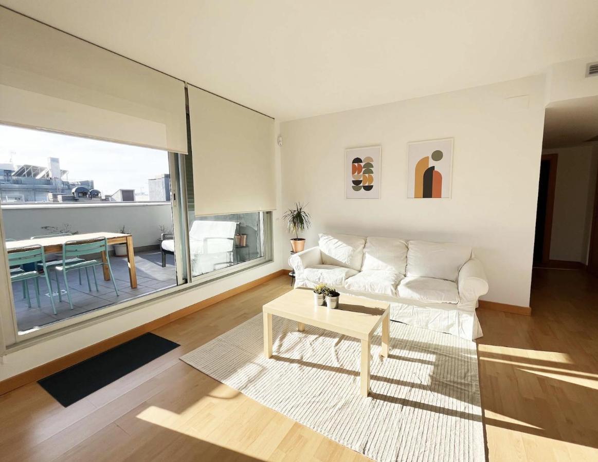 Beach & Culture Barcelona Port Forum Penthouse Apartment Sant Adria de Besos Exterior photo