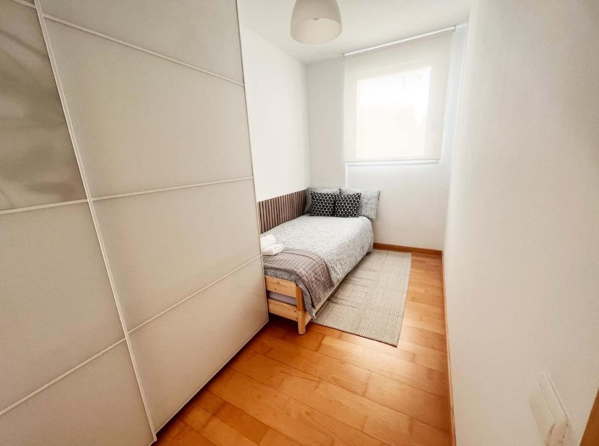 Beach & Culture Barcelona Port Forum Penthouse Apartment Sant Adria de Besos Exterior photo